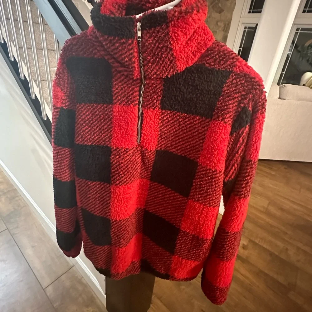 NWOT medium - Picture 1 of 2